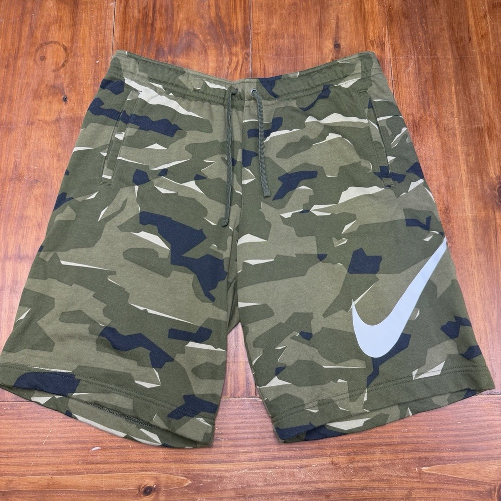 Nike Shorts Men XL Green Camo Big Swoosh Logo Sweatshorts Drawstring Pockets